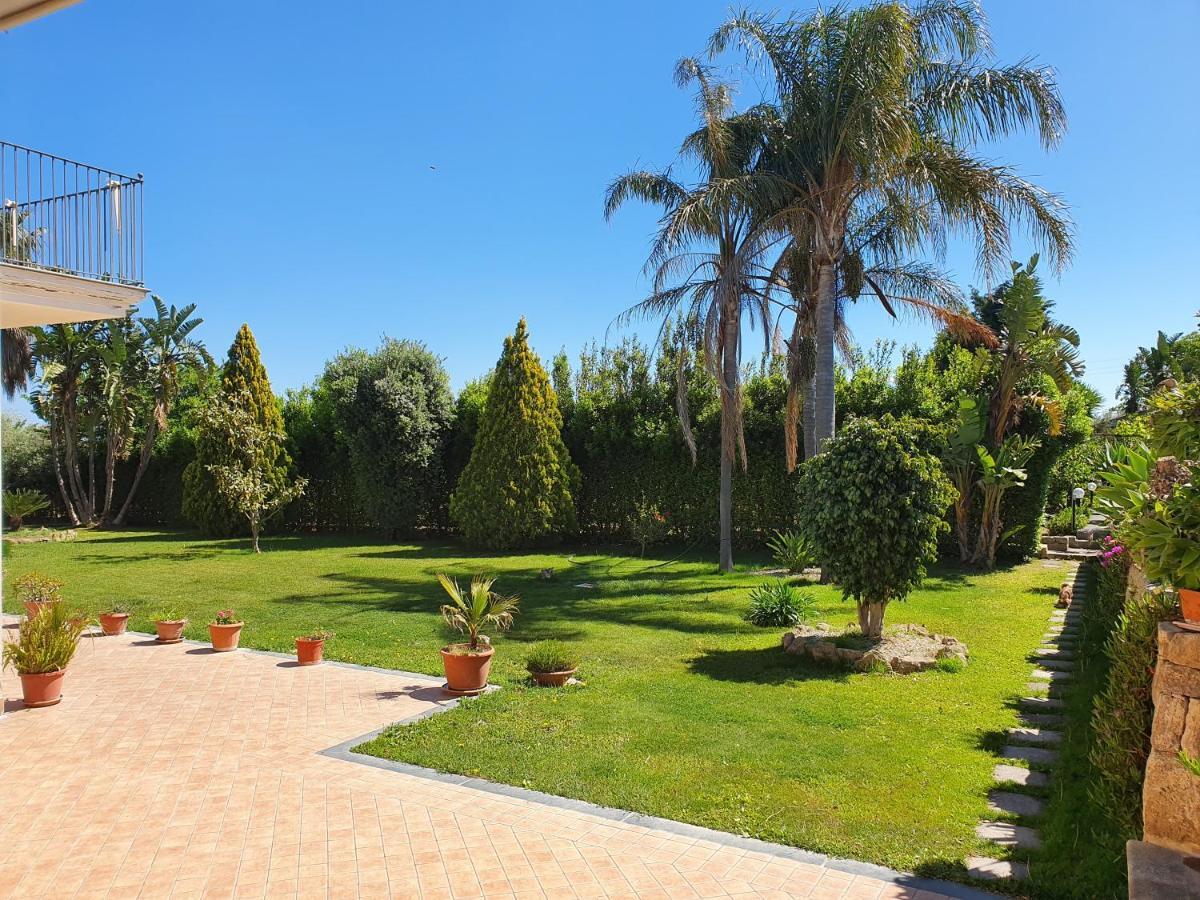 Villa Antonella Carlentini Esterno foto