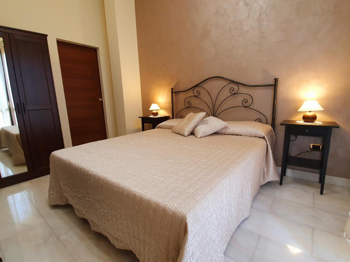 Villa Antonella Carlentini Esterno foto